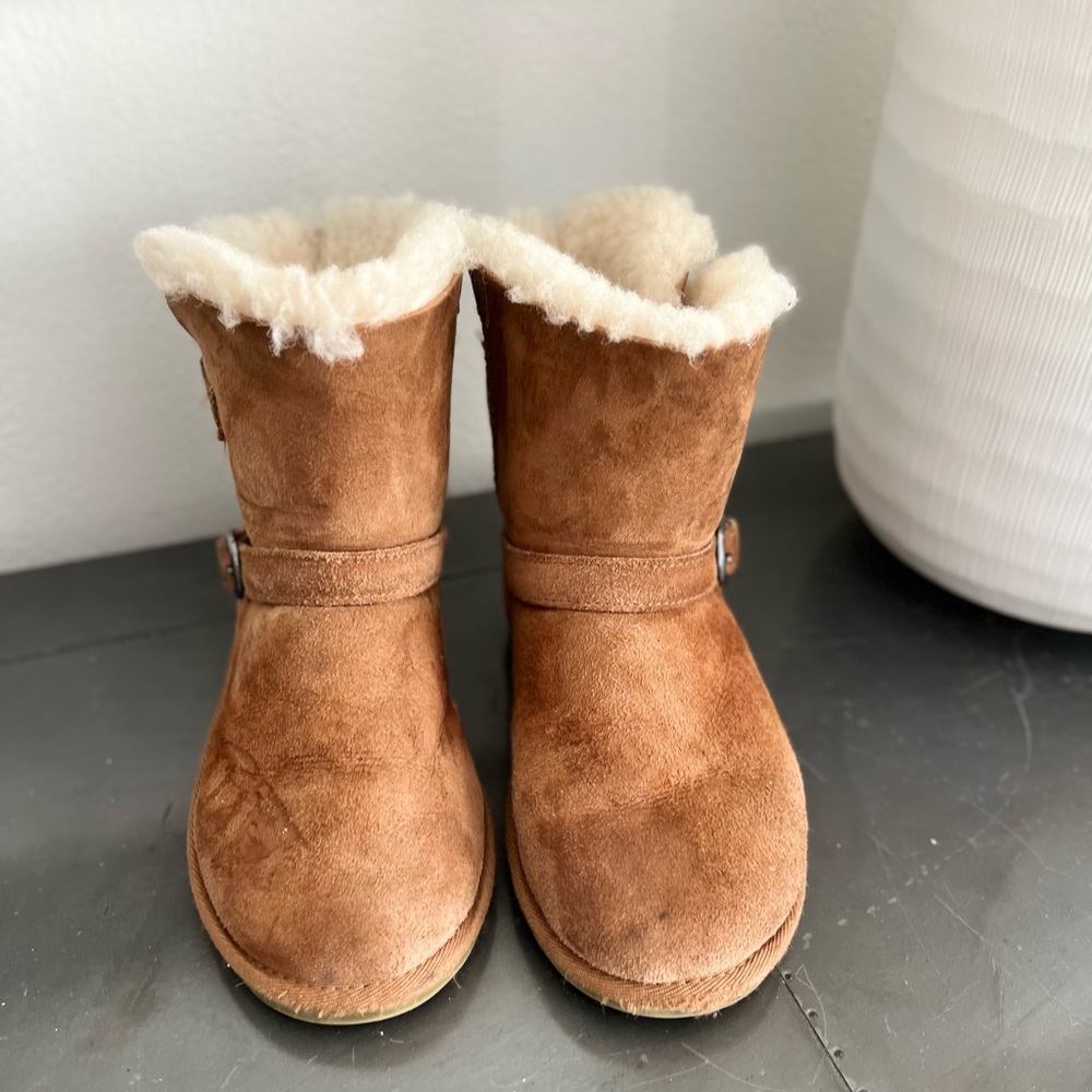Kids Boot Size 2
